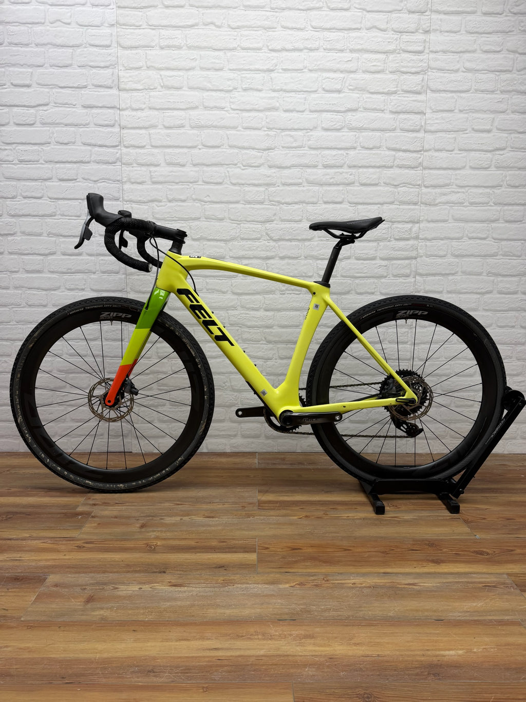 Felt Breed Gravel Bike Medium 54cm