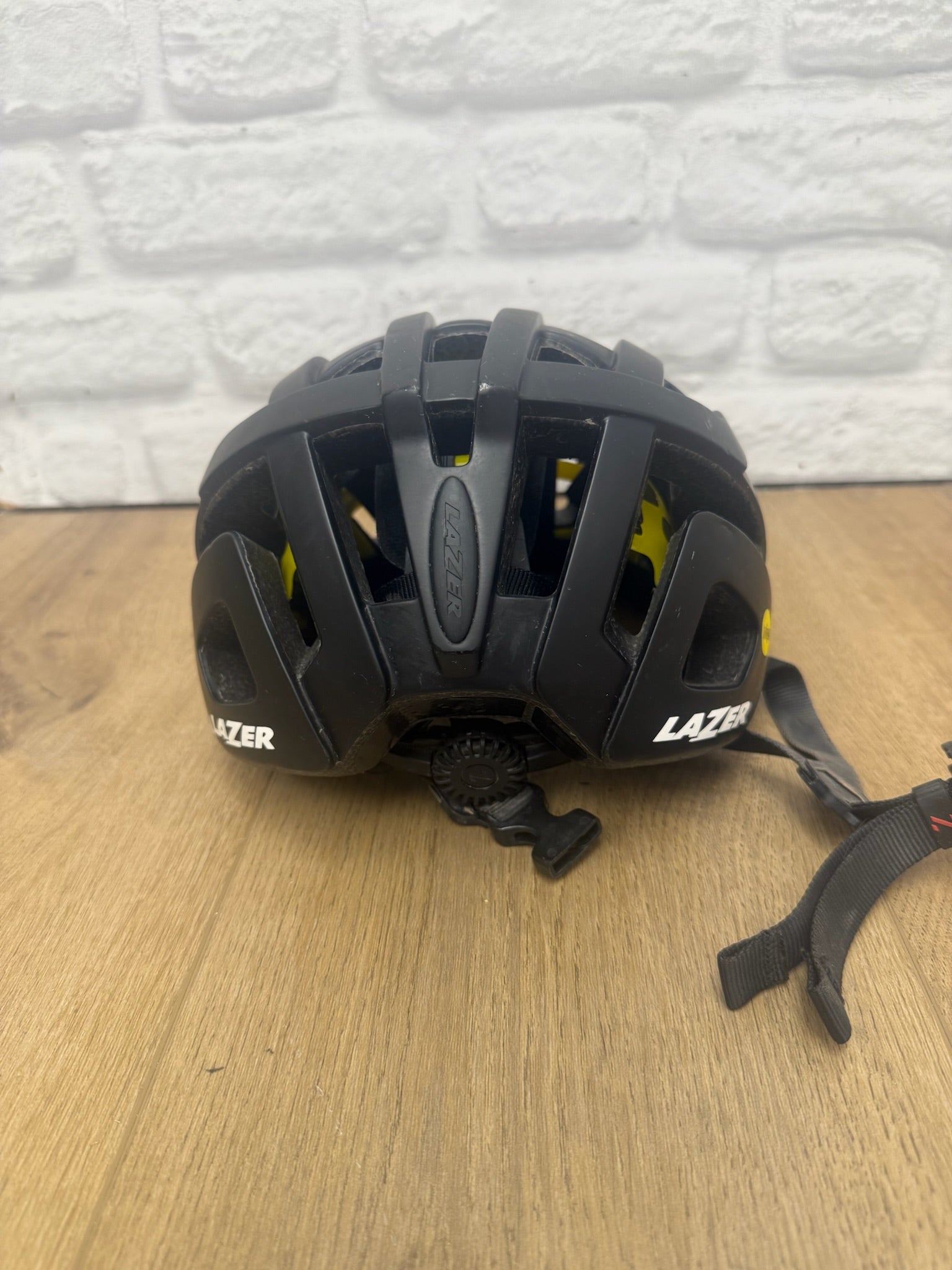 LAZER Tonic MIPS Helmet Small