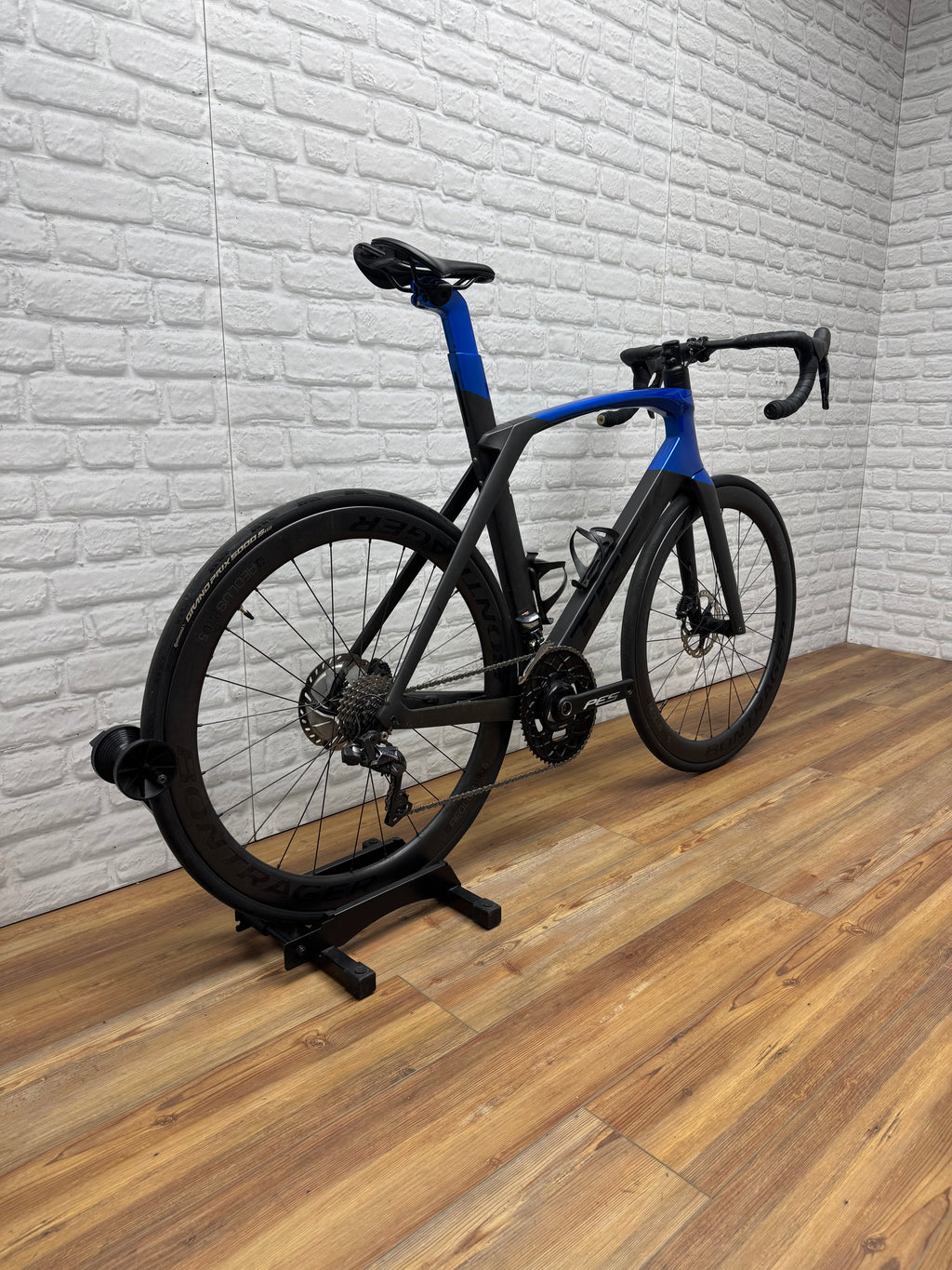 Trek Madone SL Di2 58cm