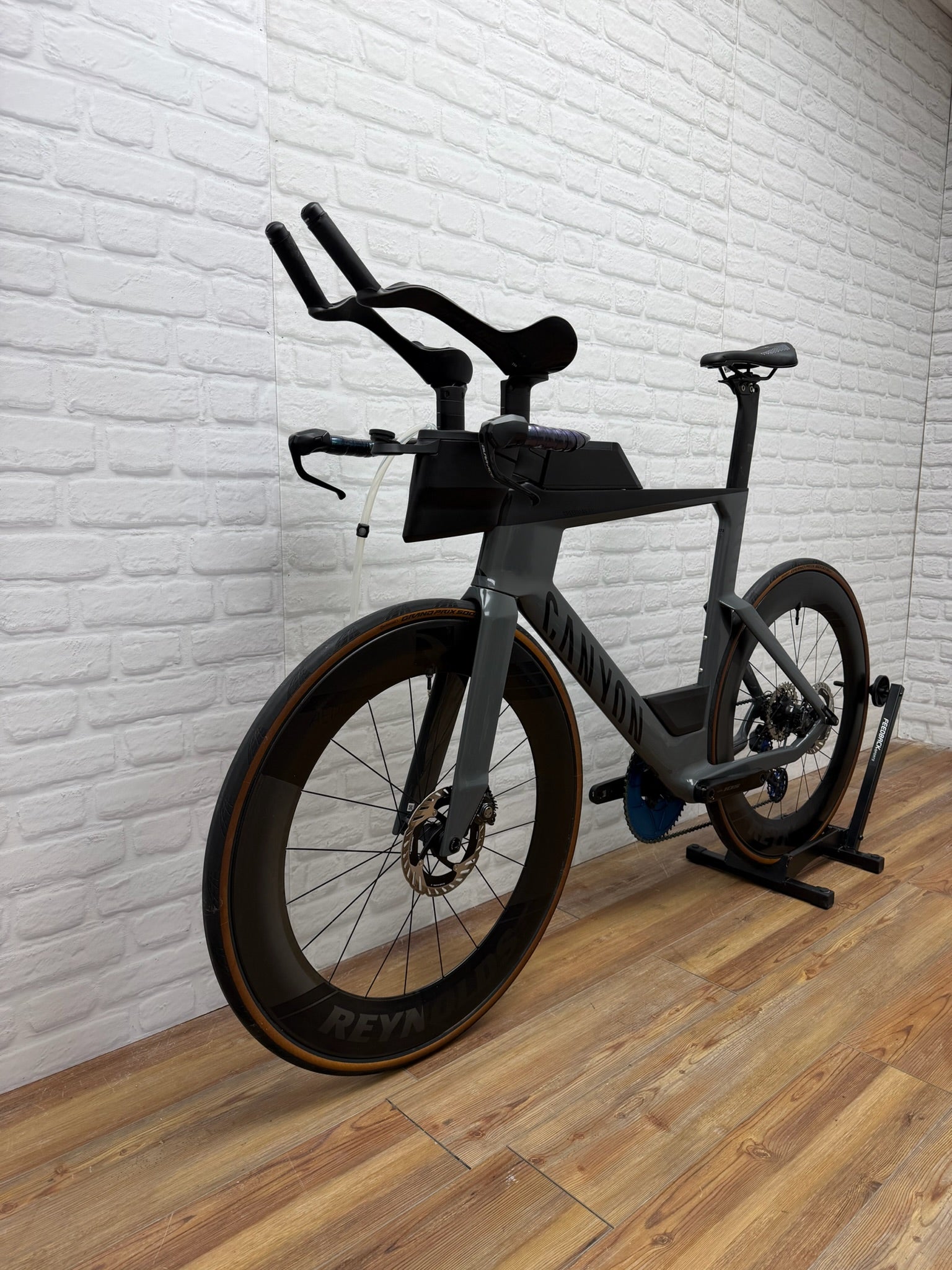 Canyon Speedmax Large Triathlon Bike