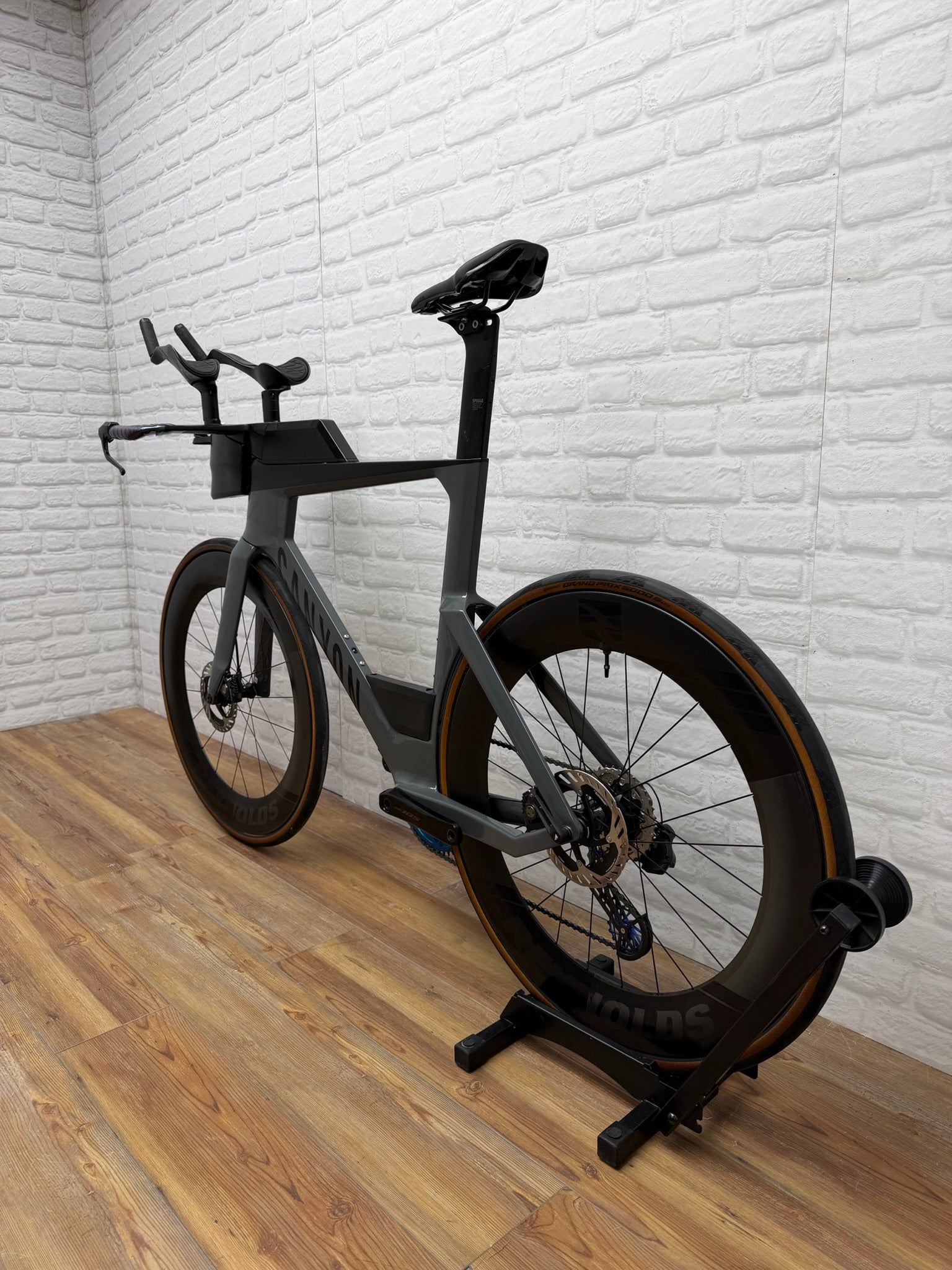 Canyon Speedmax Large Triathlon Bike