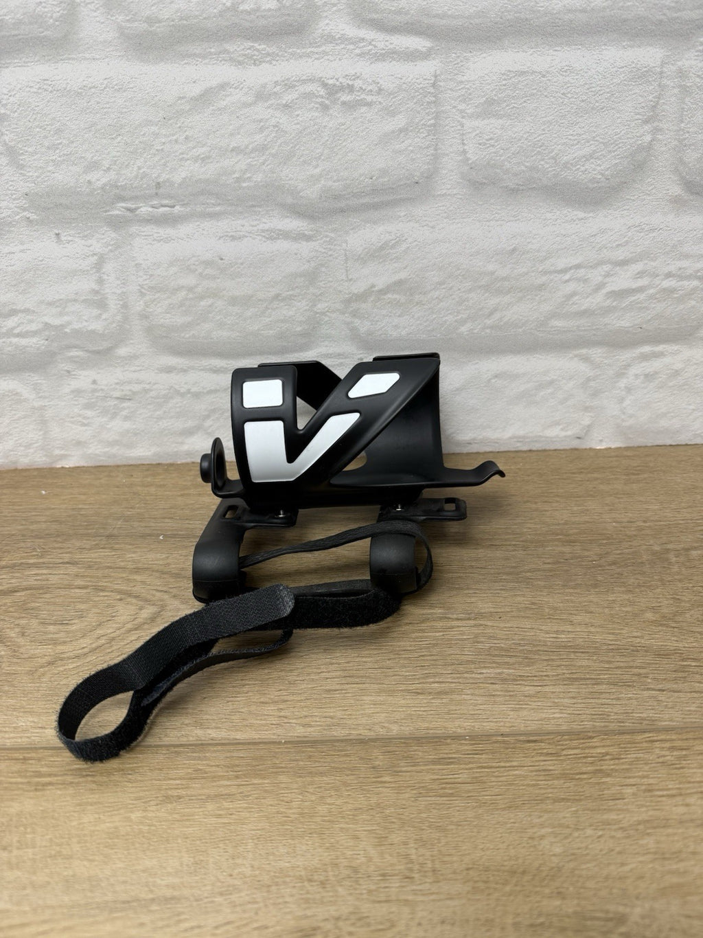 Aero Bar Mount Bottle Cage