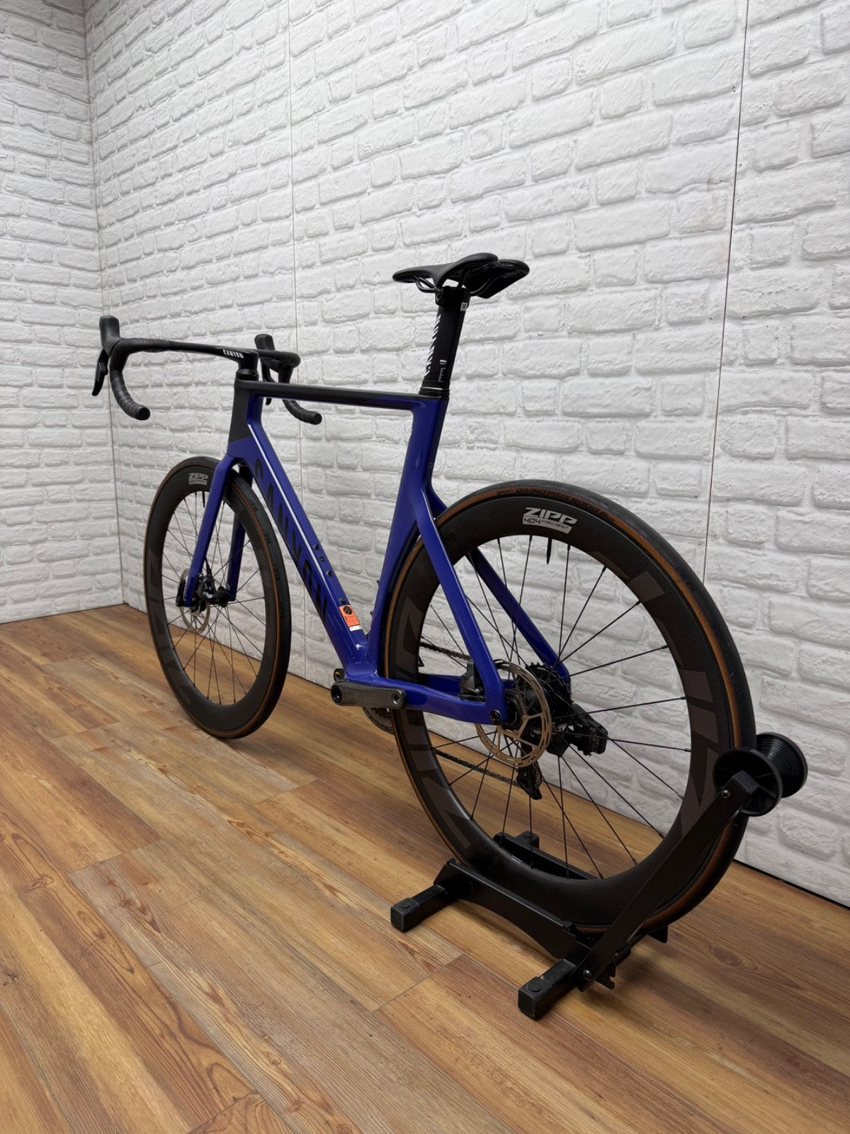 Canyon Aeroad CF SLX Large eTap Disc Brake