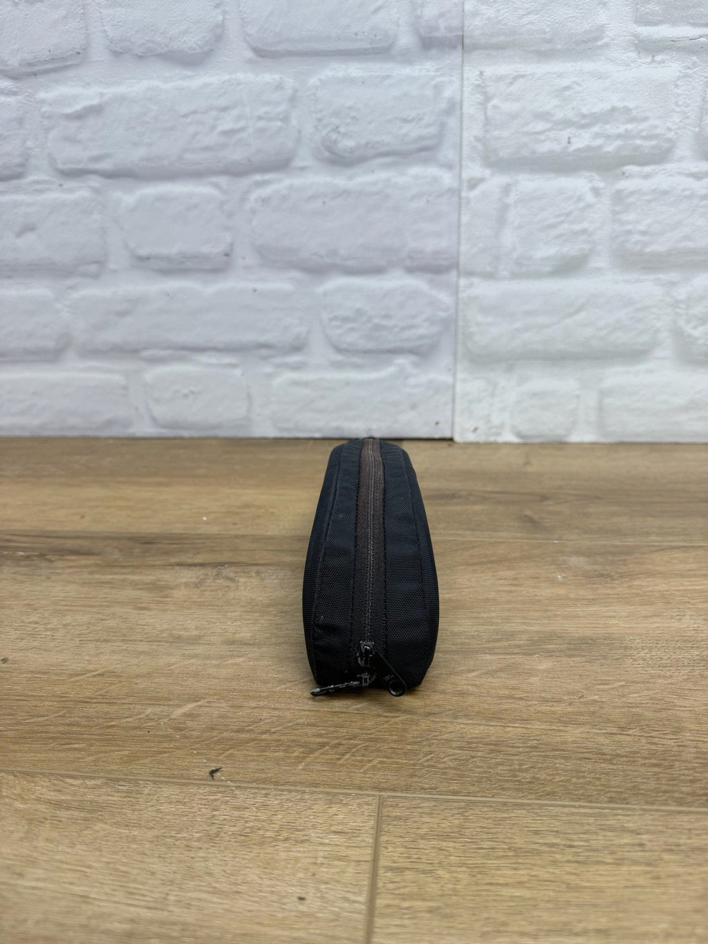Dark Speed Works aerodynamic top tube bento bag