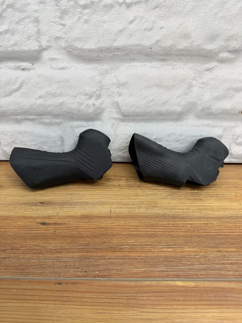 Shimano ST-RX815 Bracket Cover RIGHT ONLY For GRX Di2 Shifters