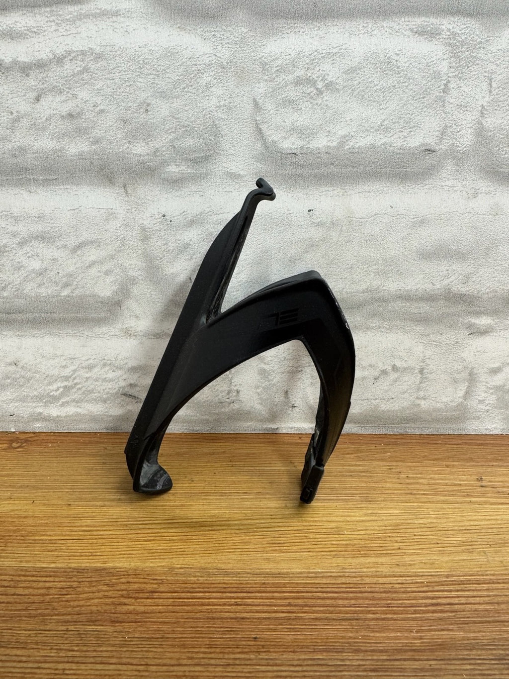 Elite Custom Race Water Bottle Cage