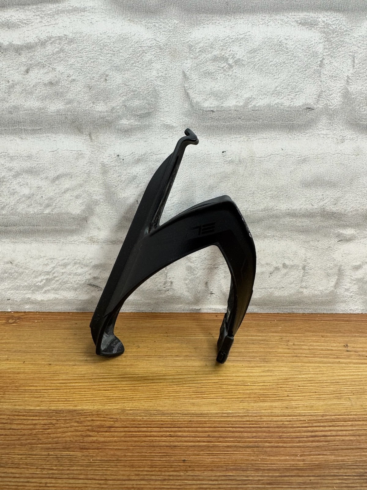 Elite Custom Race Water Bottle Cage