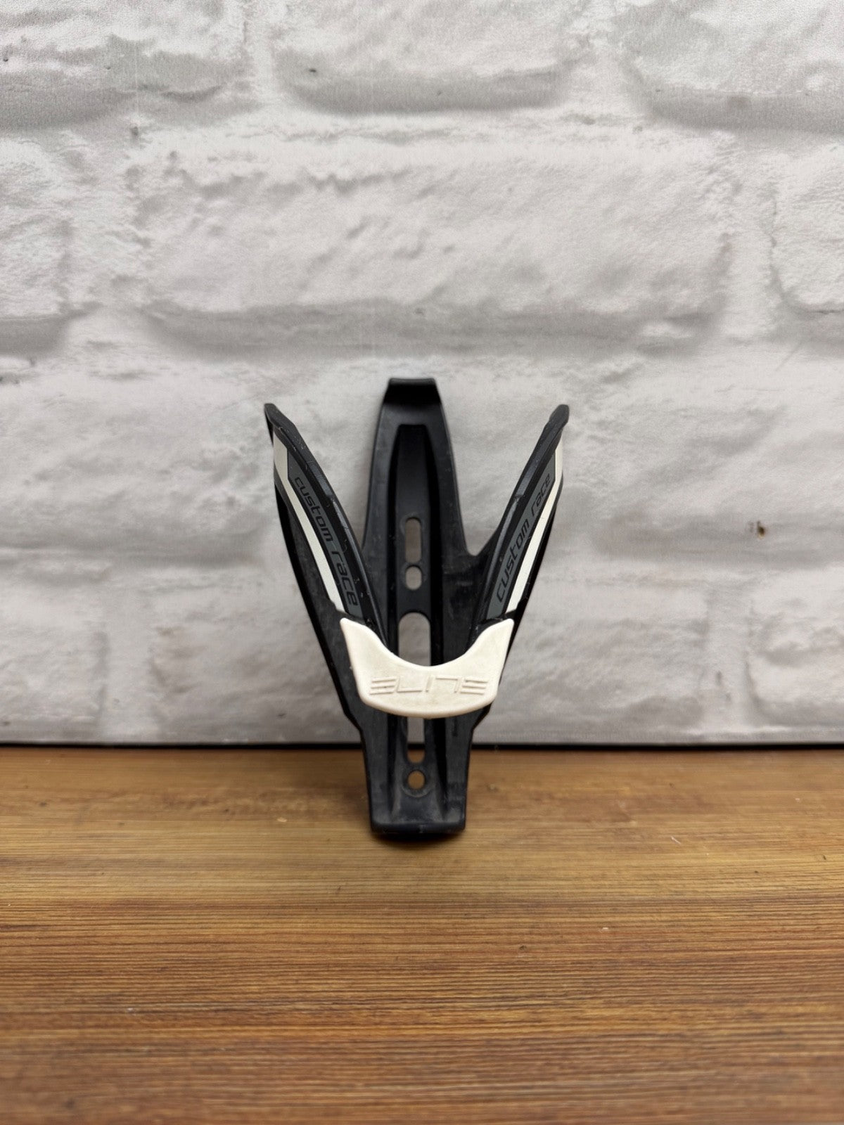 Elite Custom Race Water Bottle Cage