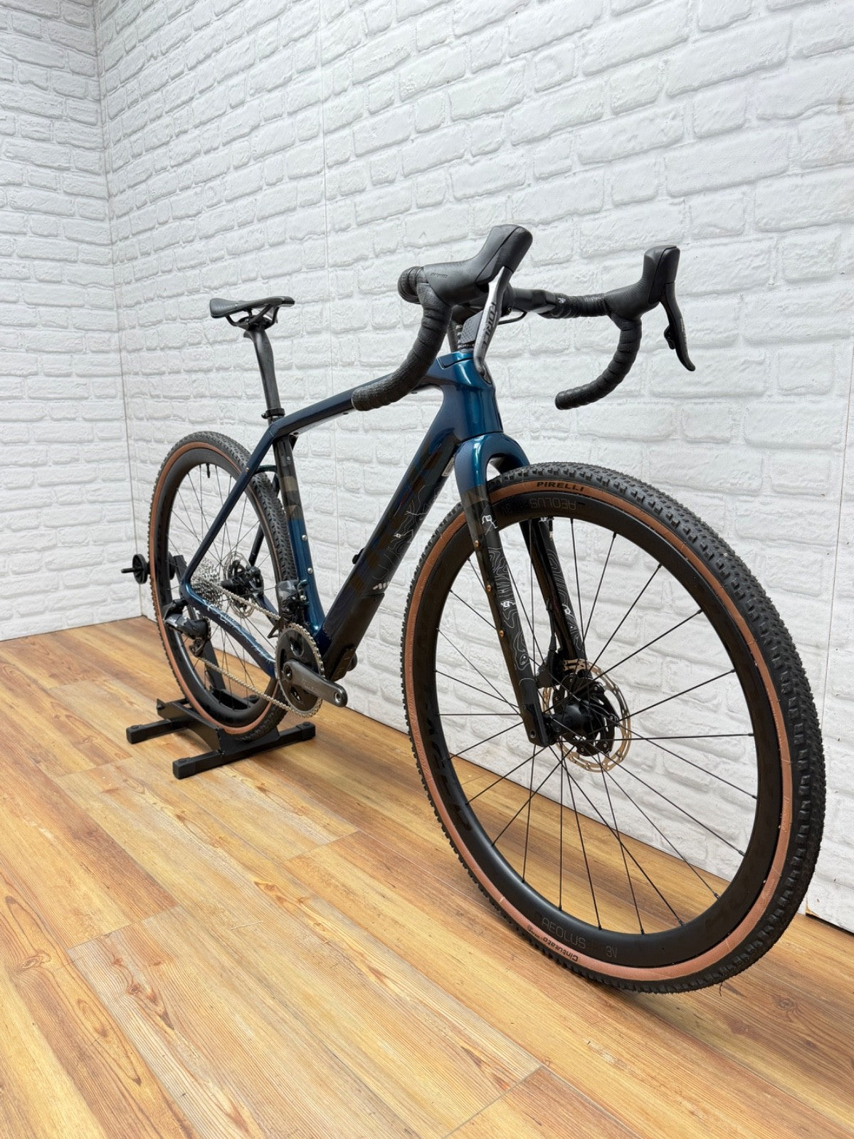 Trek Checkpoint 54cm SRAM