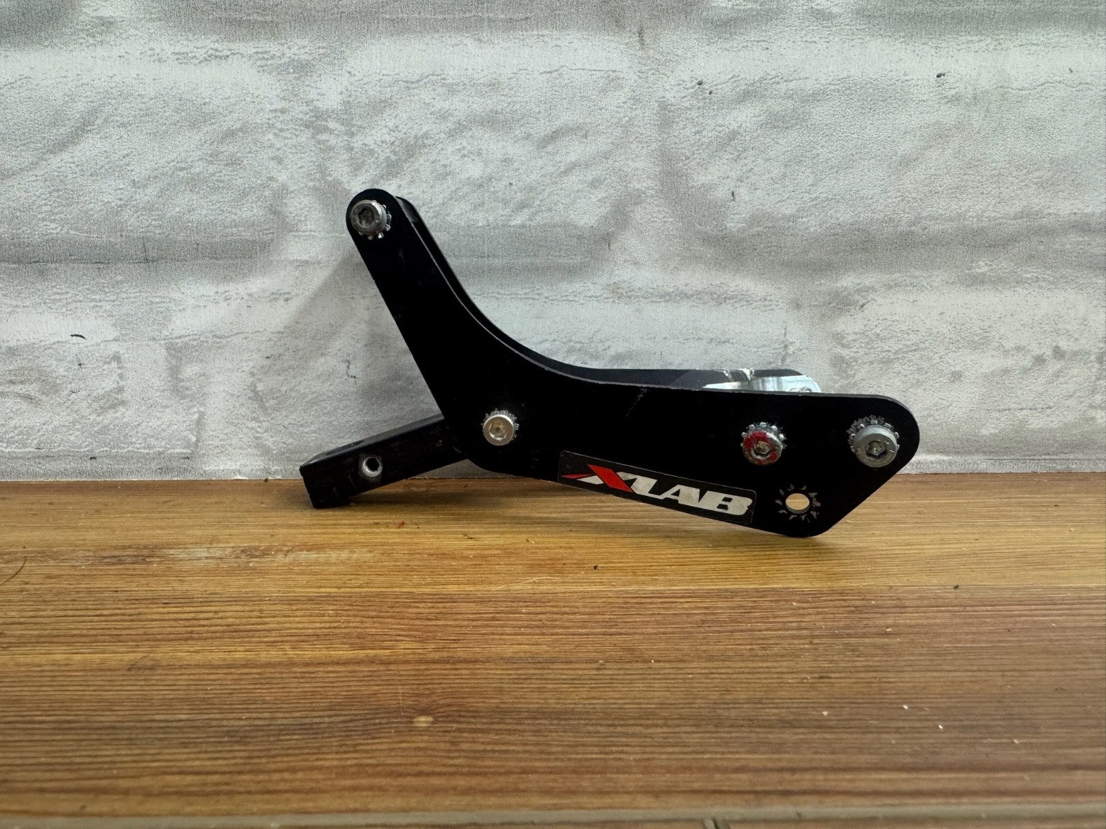 XLAB Flat Wing Water Bottle Cage Mount