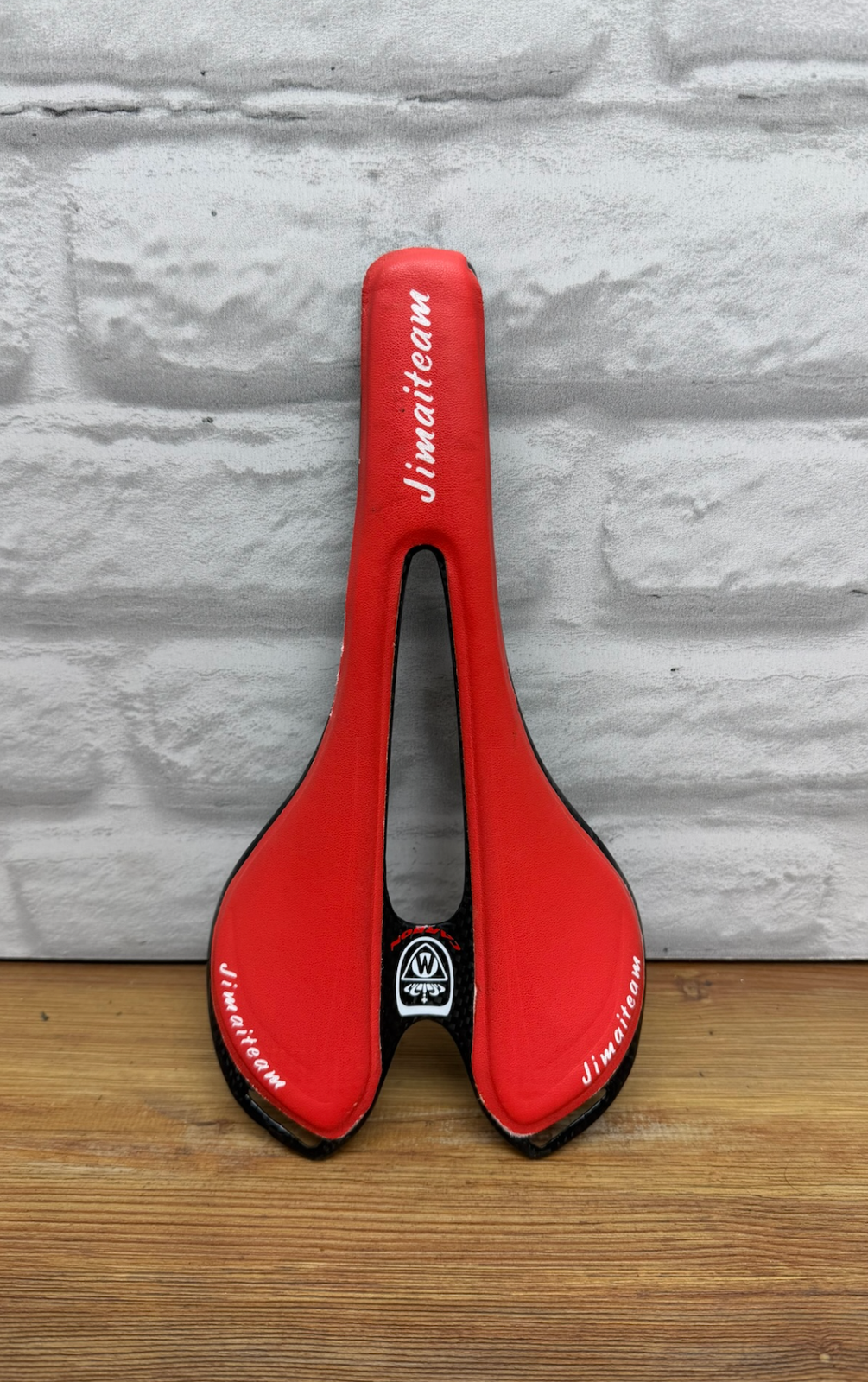 Road Bicycle Seat Saddle Pad Racing Bike Carbon Fiber Hollow Red