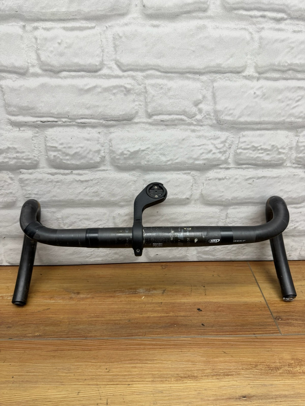 Easton EC70 AX Carbon Road Bike Handlebar 40cm 31.8 clamp 