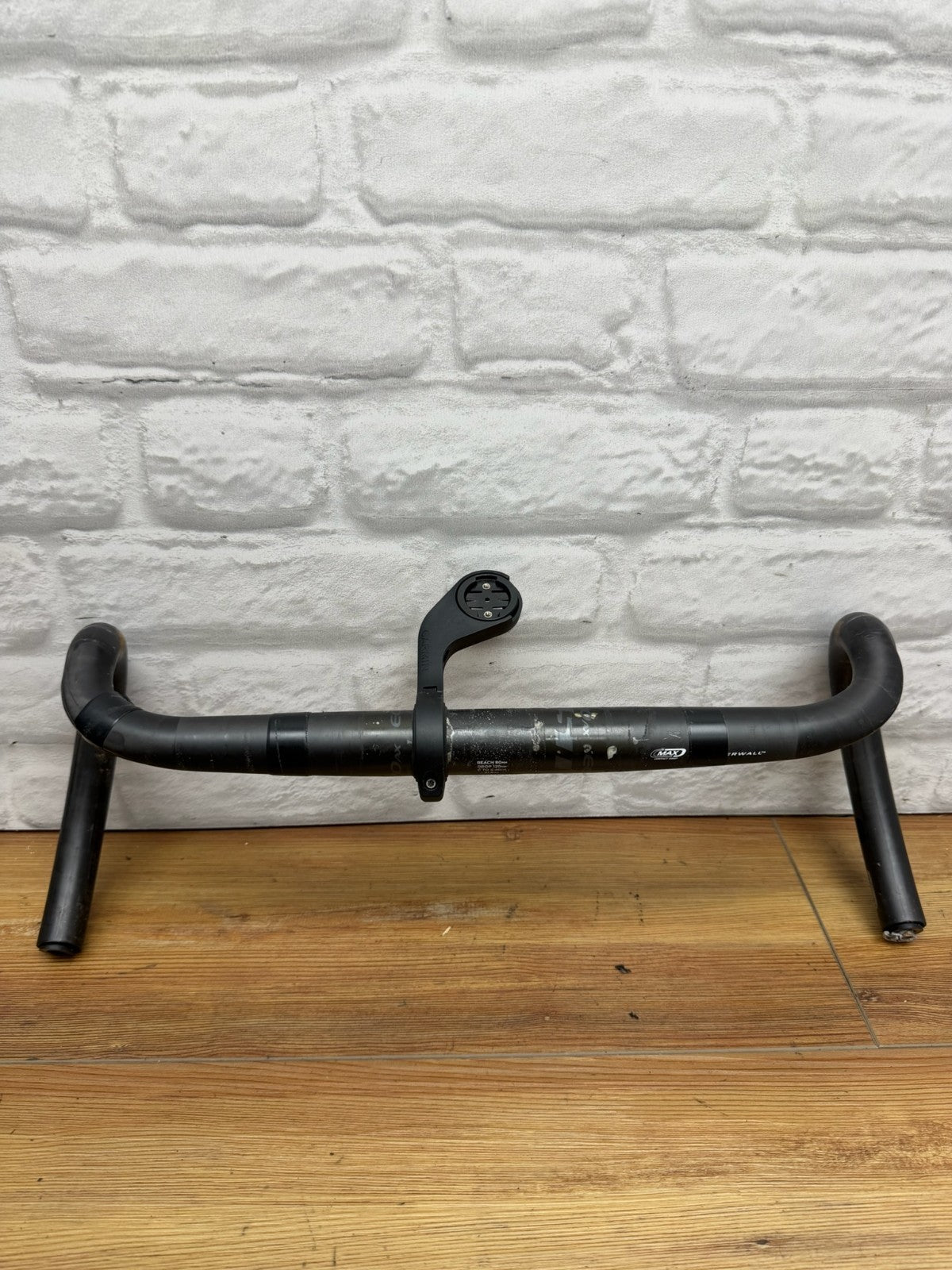 Easton EC70 AX Carbon Road Bike Handlebar 40cm 31.8 clamp 