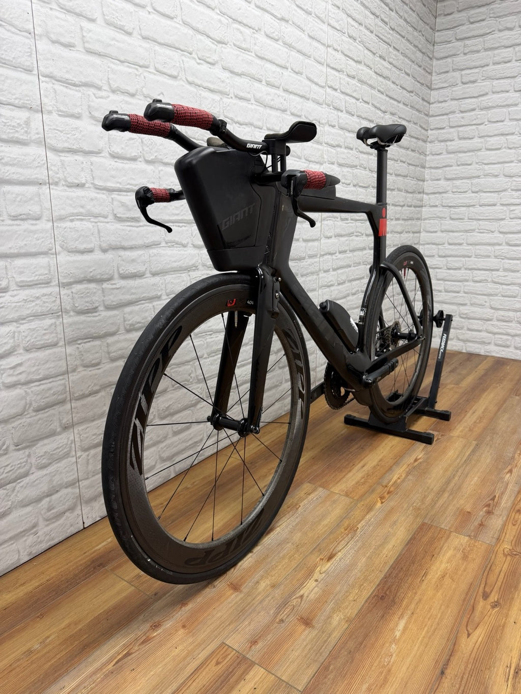 Giant Trinity Large Di2 Triathlon Bike