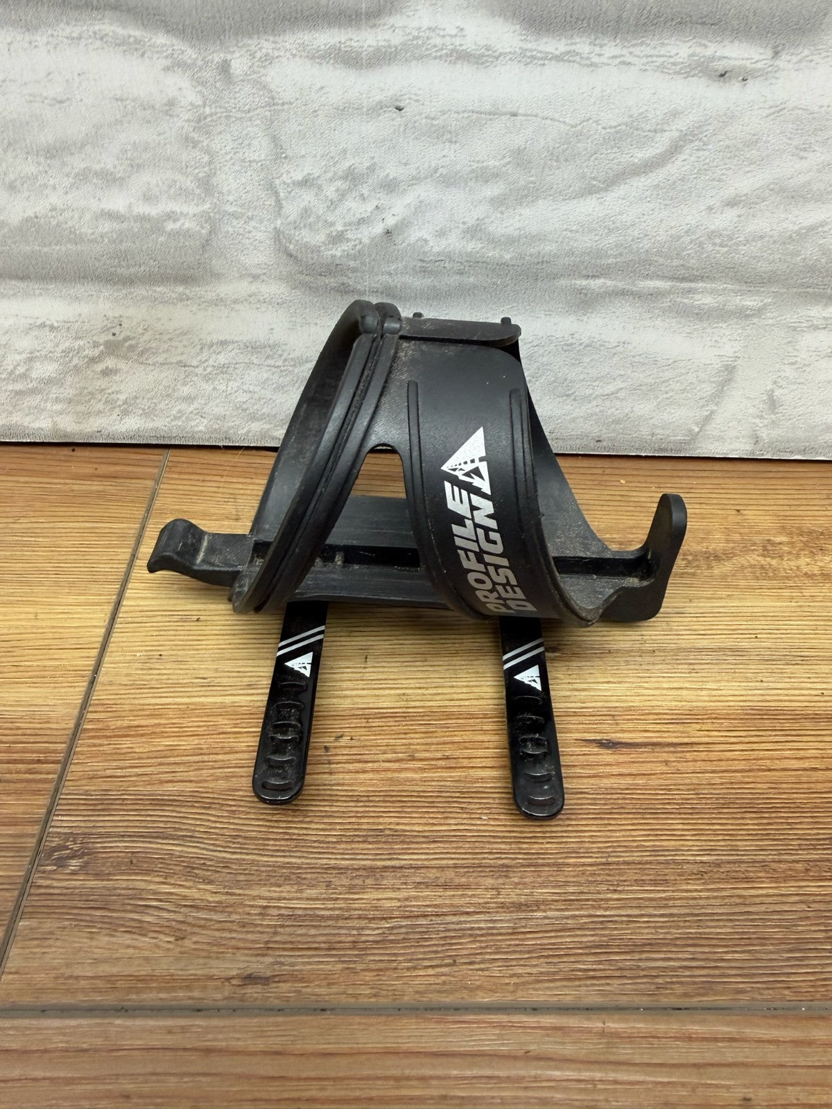 Profile Design Bottle Cage W/ Mount