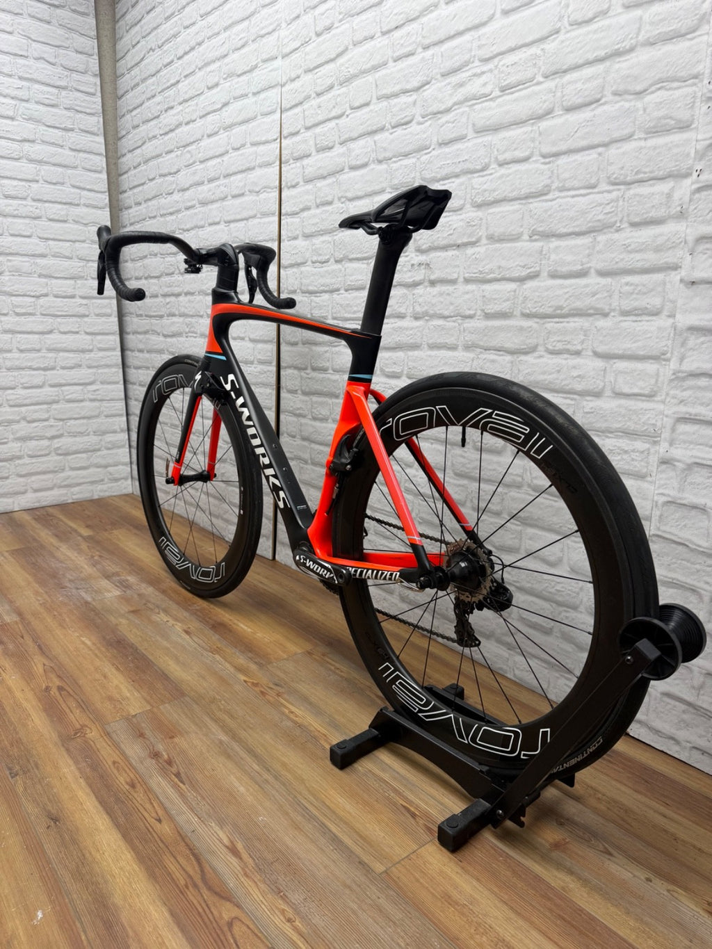 Specialized S-Works Venge Vias 56cm Road Bike