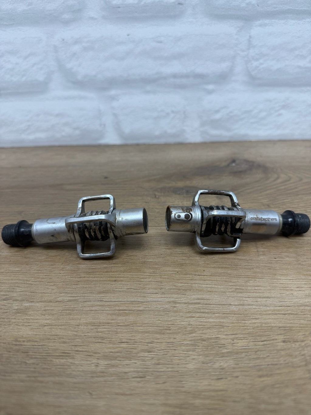 crankbrothers eggbeater 1 mountain bike clipless pedals set