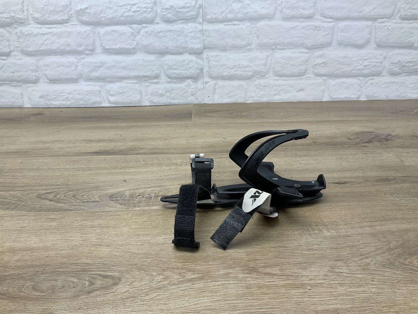 Xlab Torpedo Mini Mount Aluminum Water Bottle Cage Black 