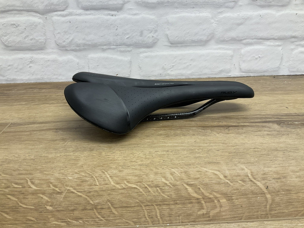 Specialized Ruby Saddle Carbon Rail 168