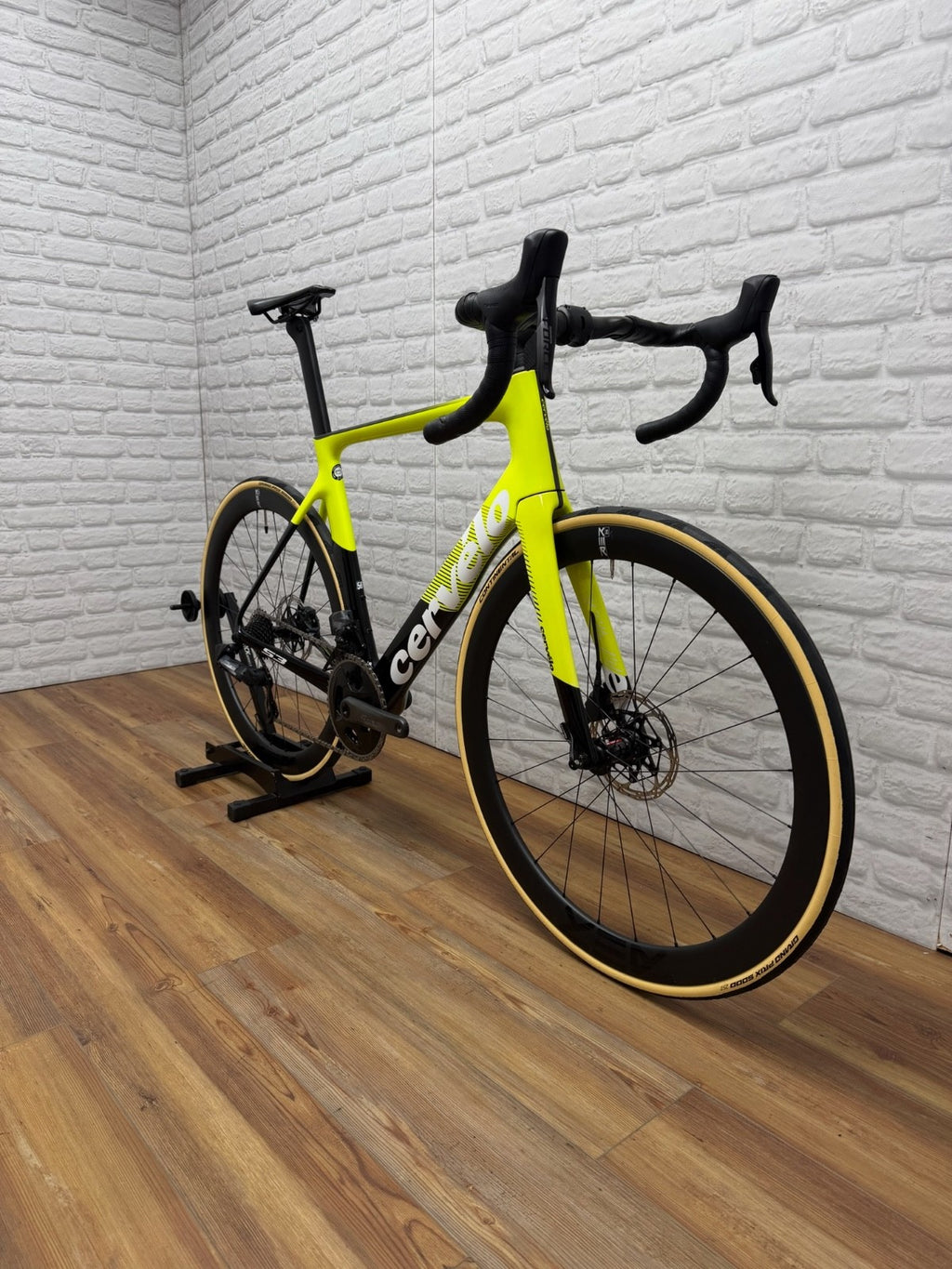 Cervelo S3 56cm eTap Road Bike