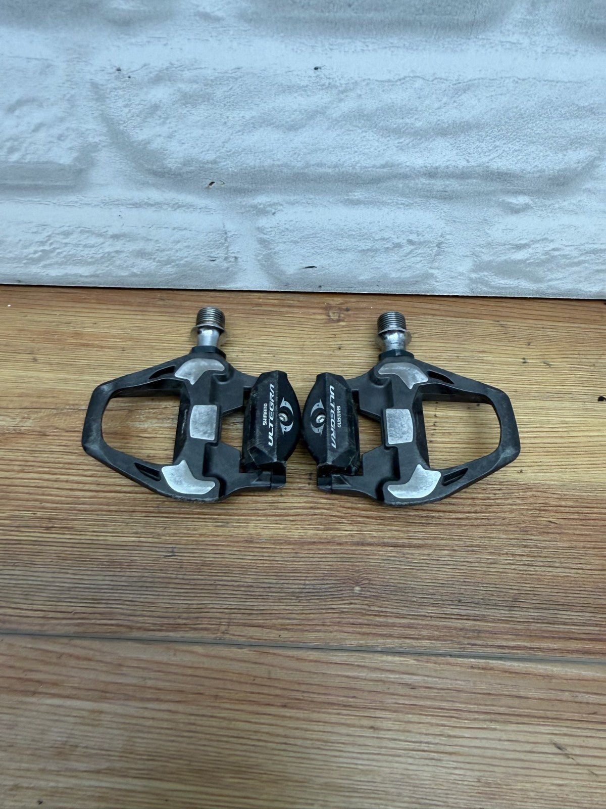 Shimano Ultegra PD-R8000 Clipless Pedals Black