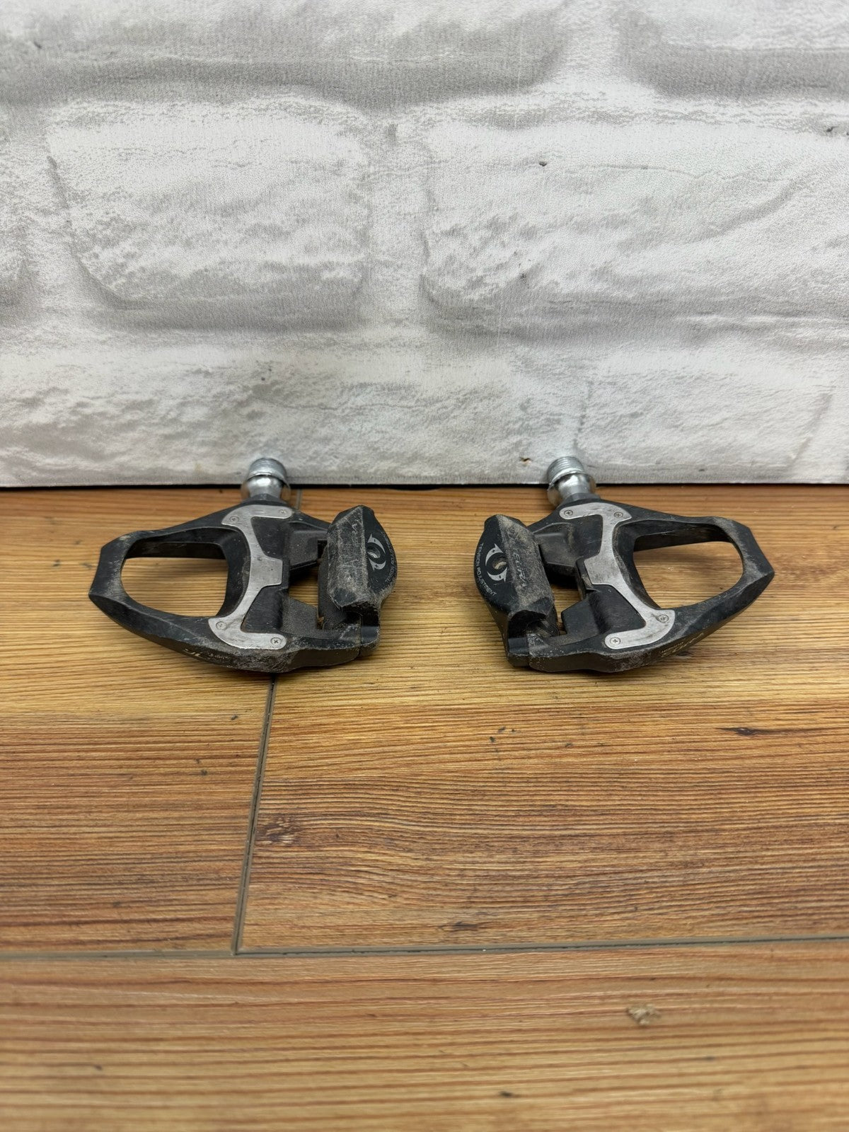 Shimano Ultegra PD-6800 Clipless Road Bike Pedals