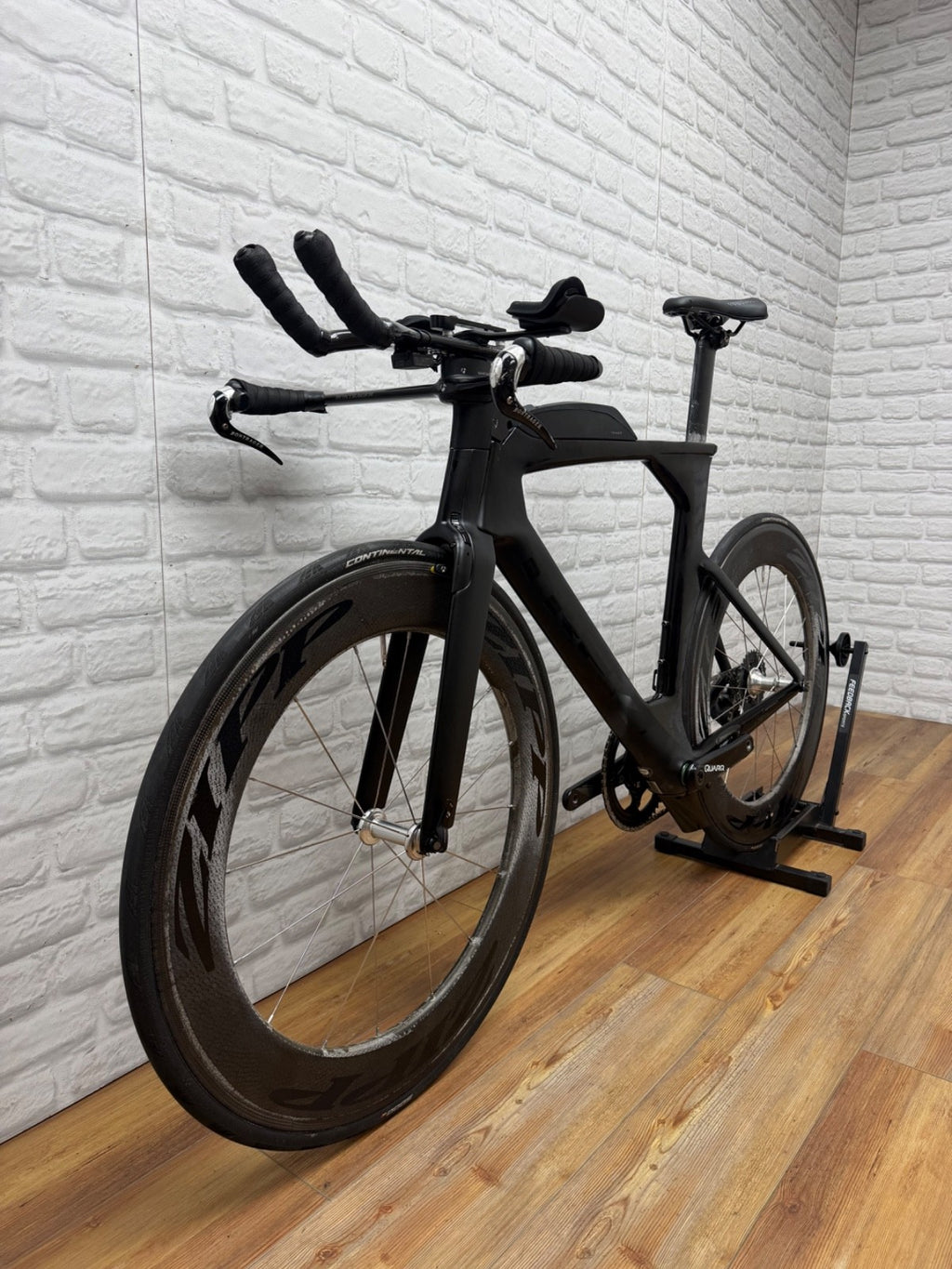 Trek Speed Concept Large Triathlon Bike