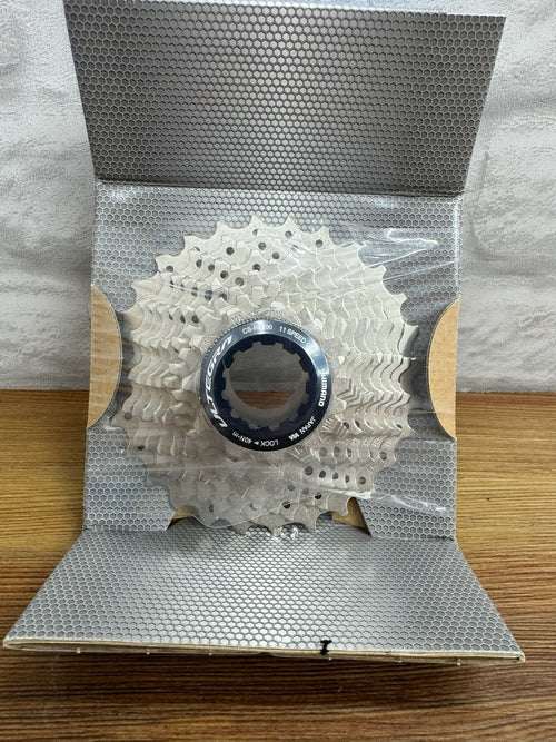 *NEW IN BOX* Shimano Ultegra CS-R8000 11 Speed 11-28T Cassette