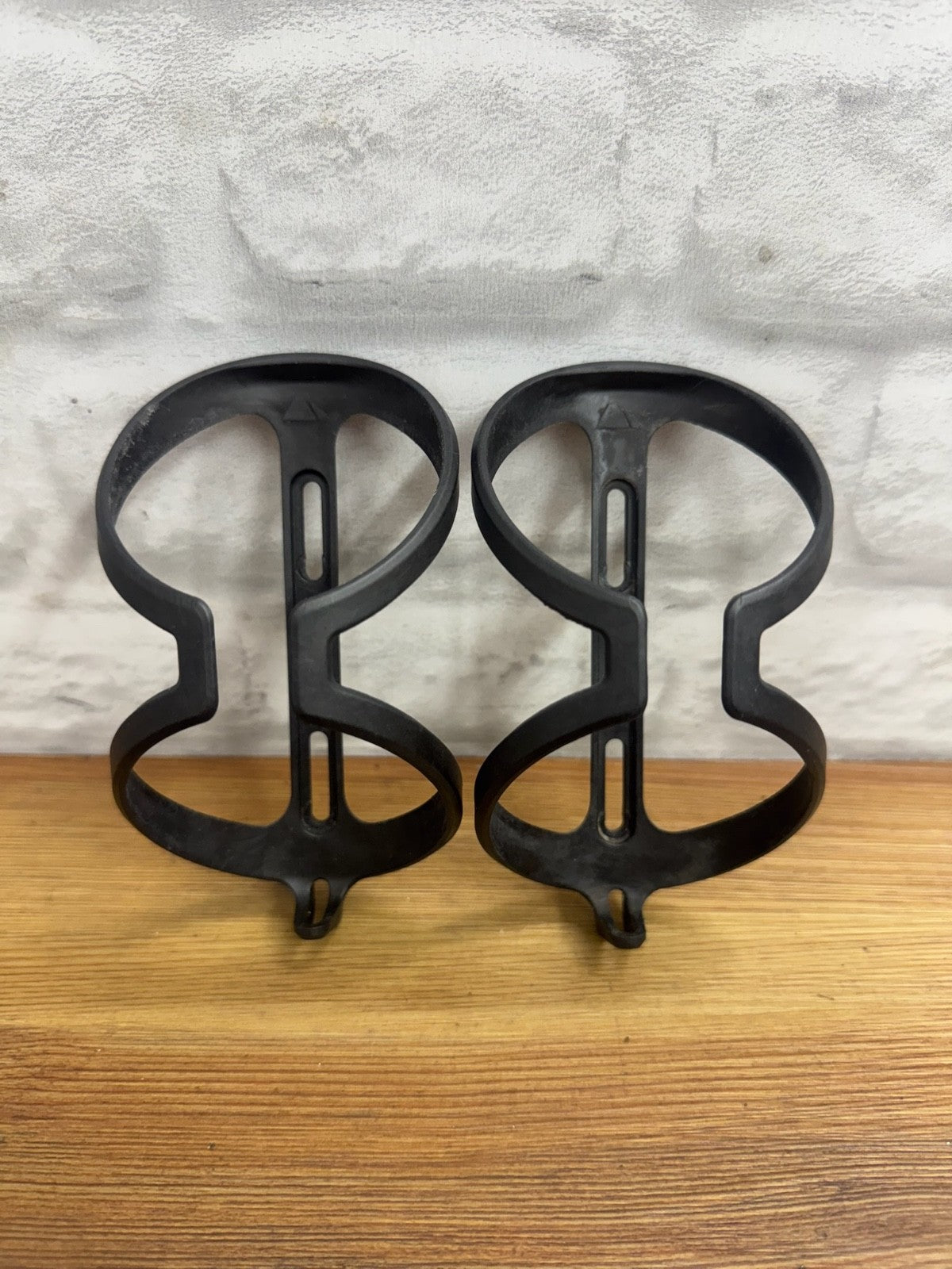 Canyon Lightweight Plastic Bottle Cage Set