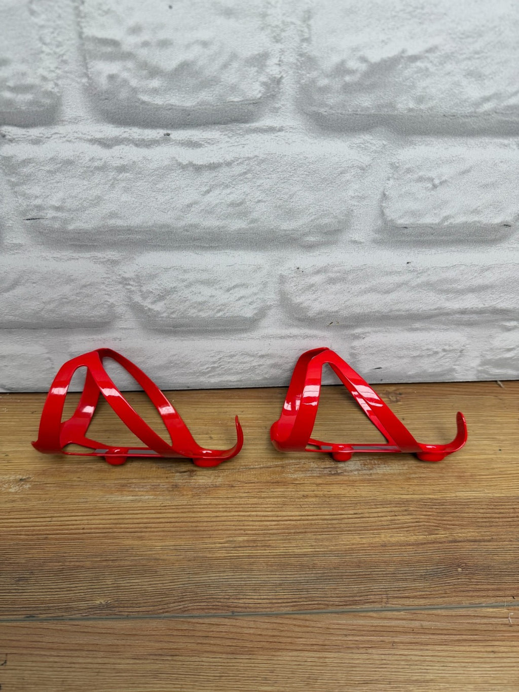 Bontrager PRO OCLV Carbon Fiber Water Bottle Cages (Pair)