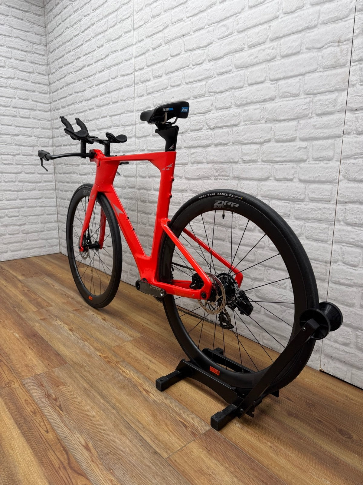 A2 SP Medium eTap Triathlon Bike