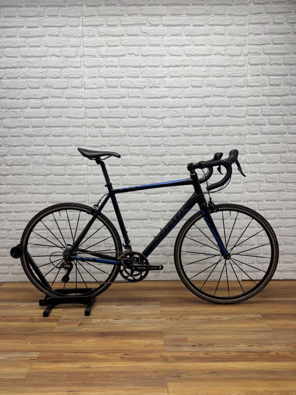 Kona Esatto 56cm Road/Gravel Bike