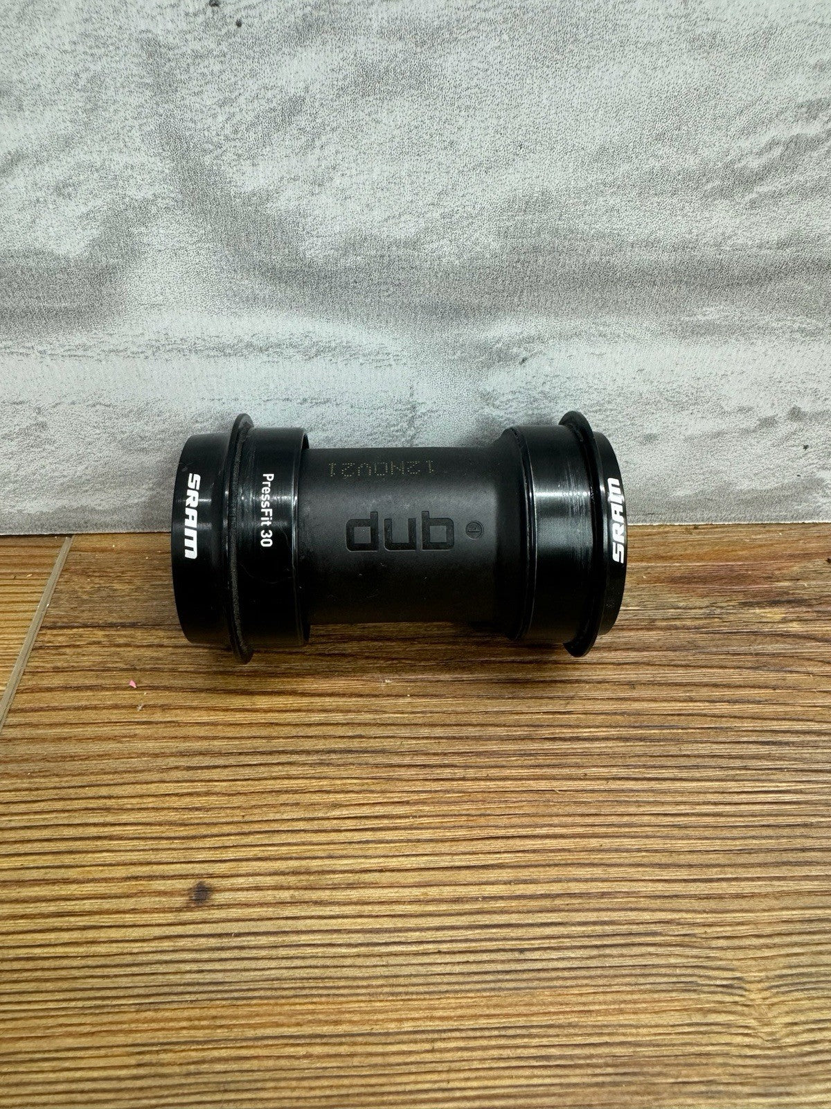 SRAM Dub Pressfit 30 Bottom Bracket