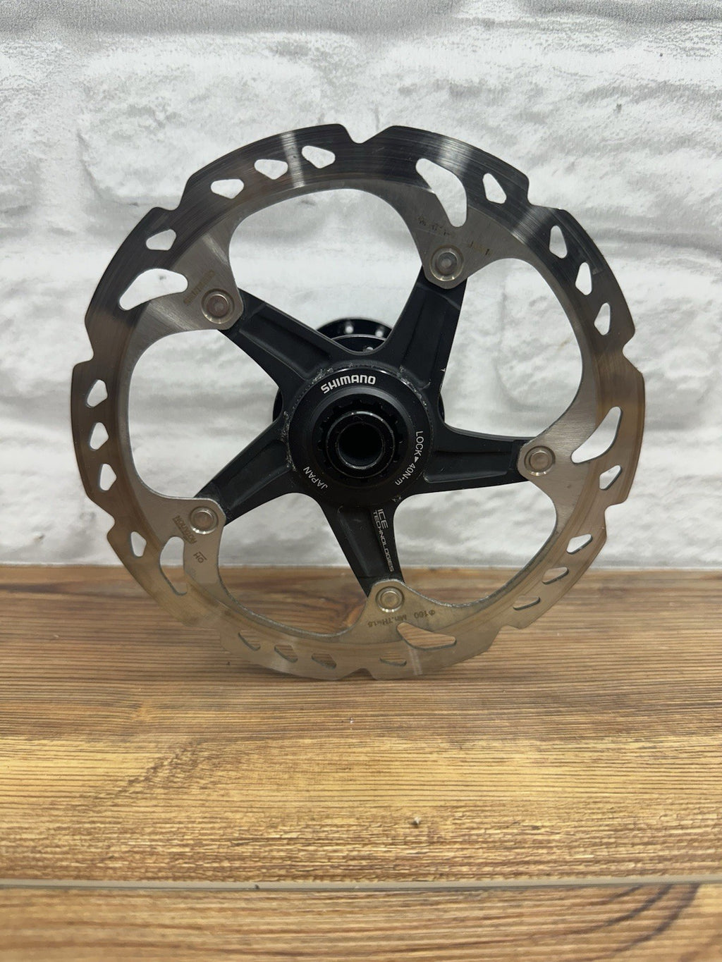 Shimano Ice Technologies Front Disc Brake 160mm Rotor With DT Swiss 350 Hub