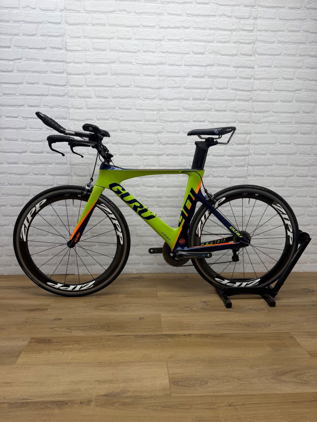 Guru CR.901 Small Triathlon Bike