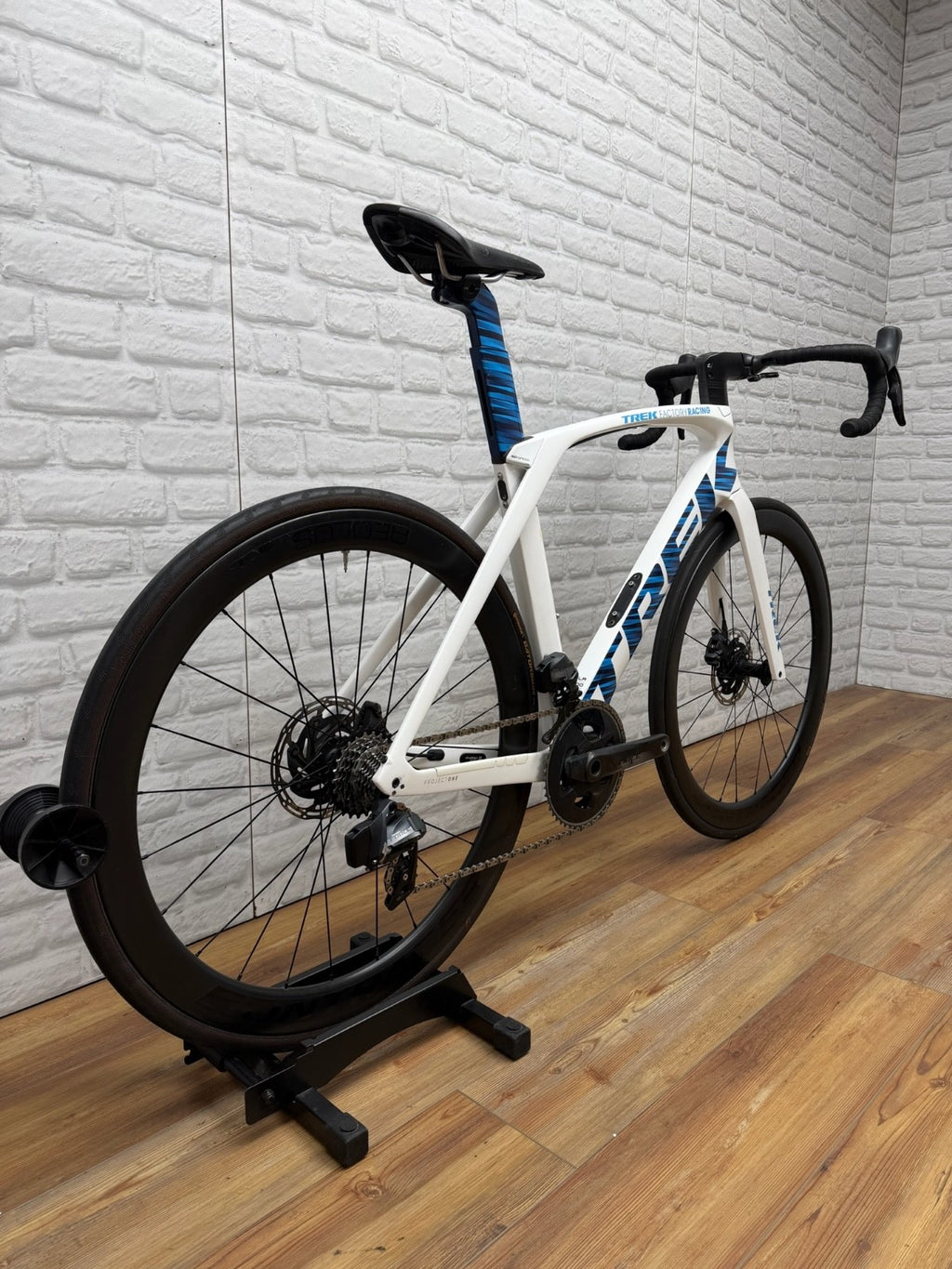 Trek Madone SLR Project One Team Edition 54cm eTap