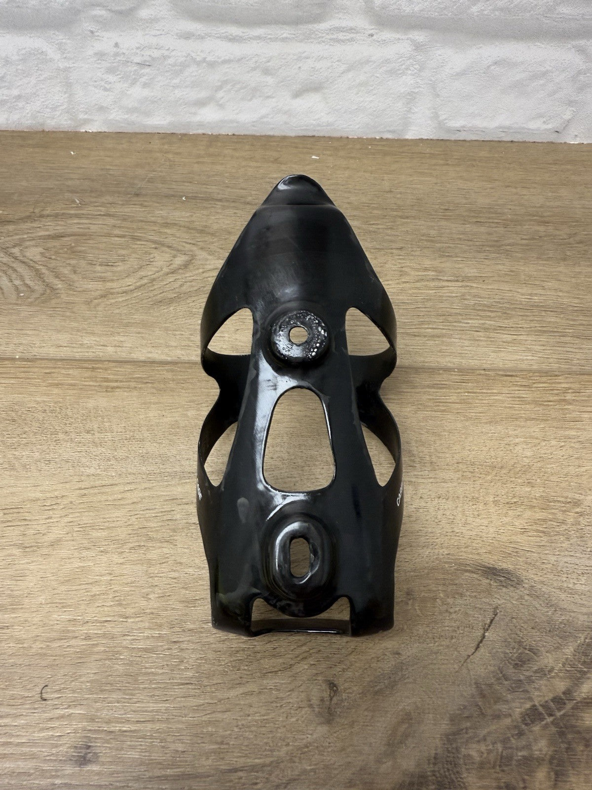 Wiel full carbon water bottle cage