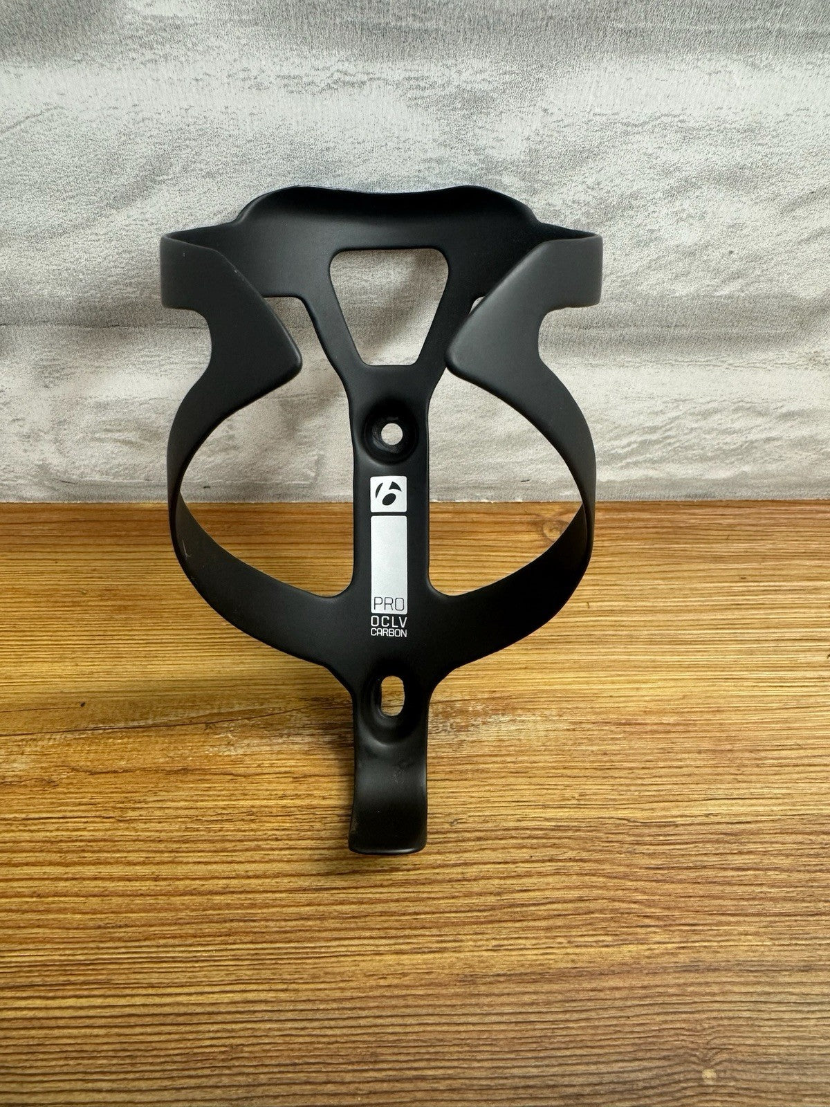 Bontrager Pro OCLV Carbon Bottle Cage — Take Off