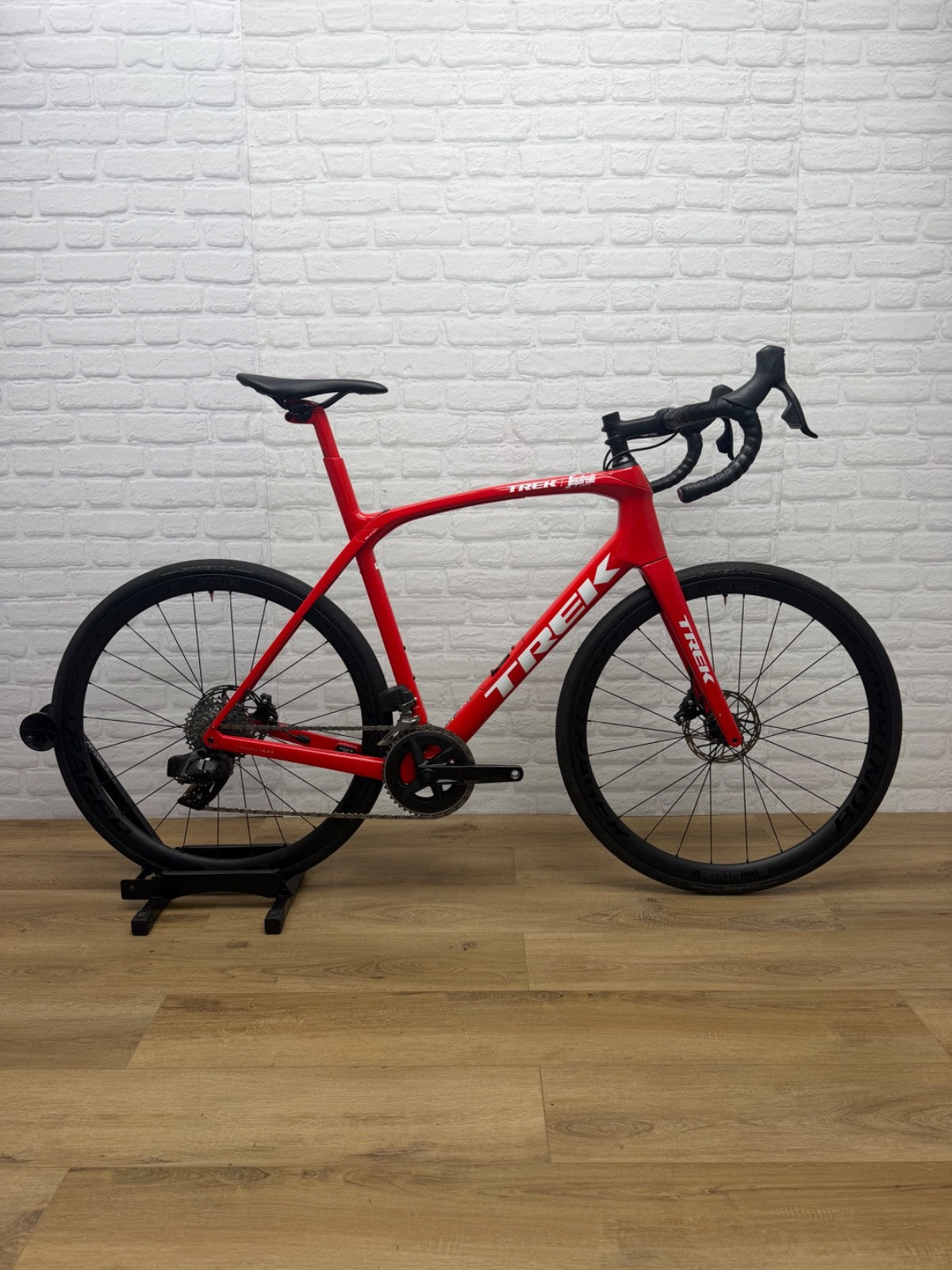 Trek Domane SLR Project One Team Segafredo Edition 58cm