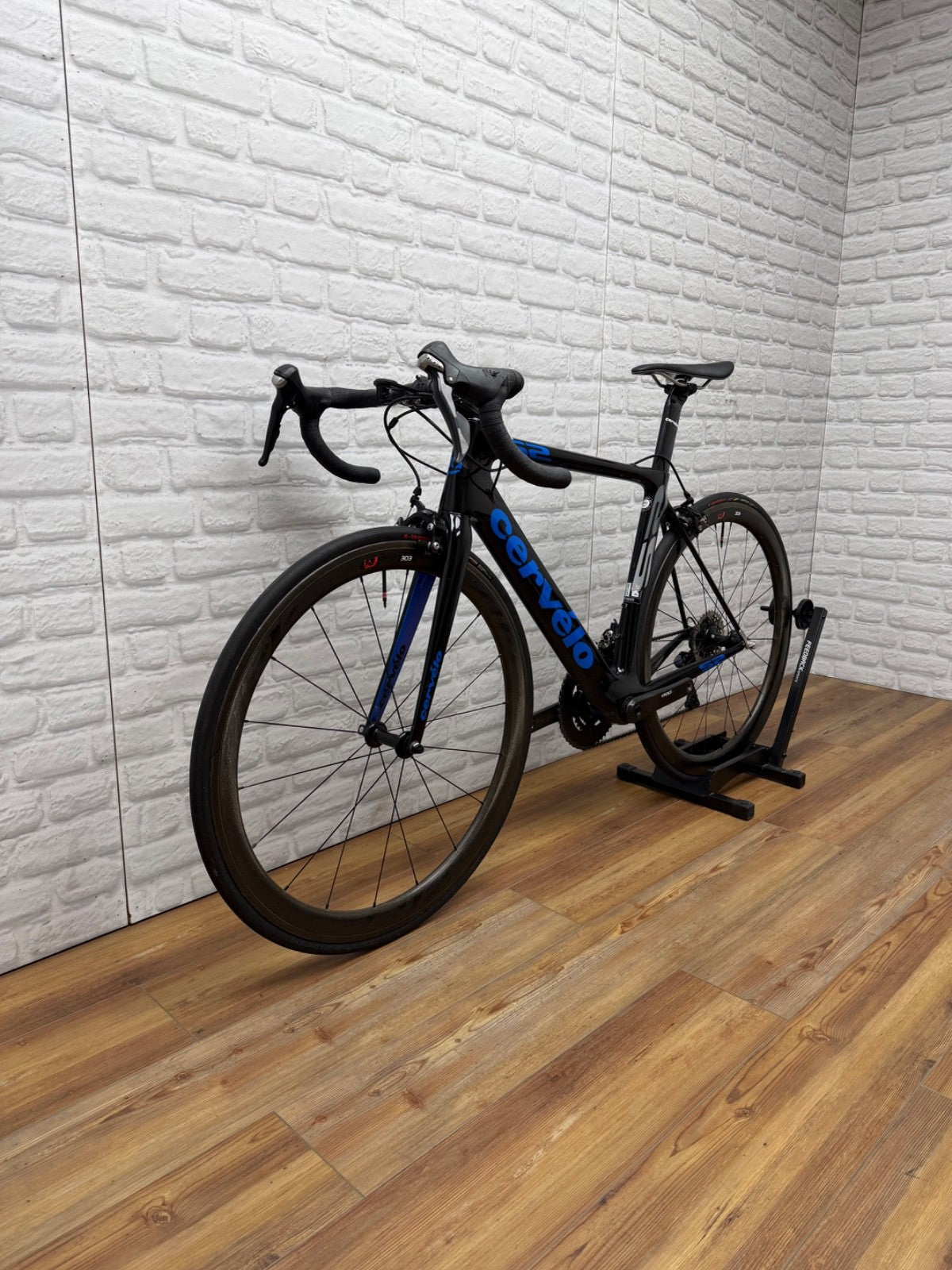 Cervelo S2 54cm Road Bike