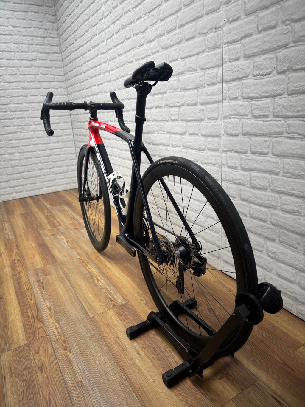 Trek Emonda SLR 54cm Project One Segafredo Edition