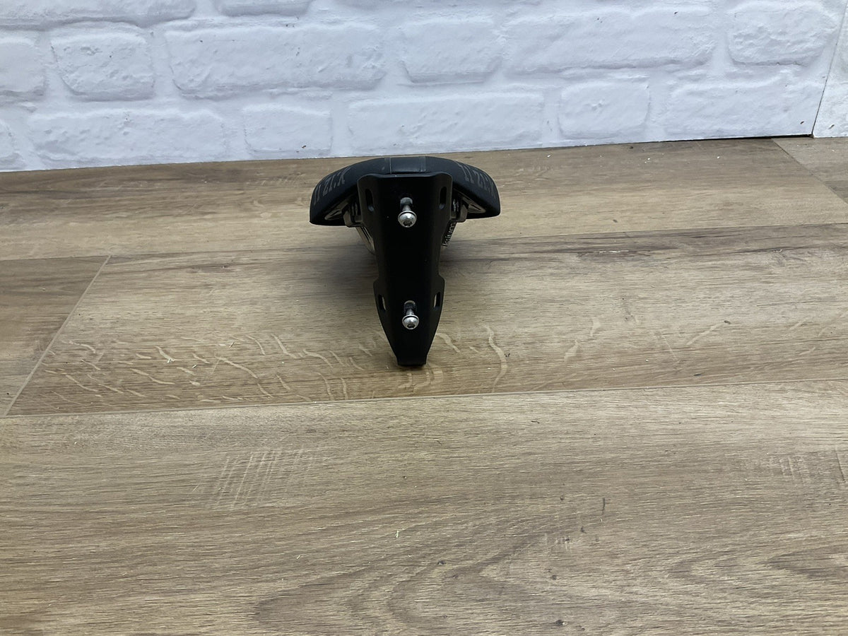 Fizik Tritone