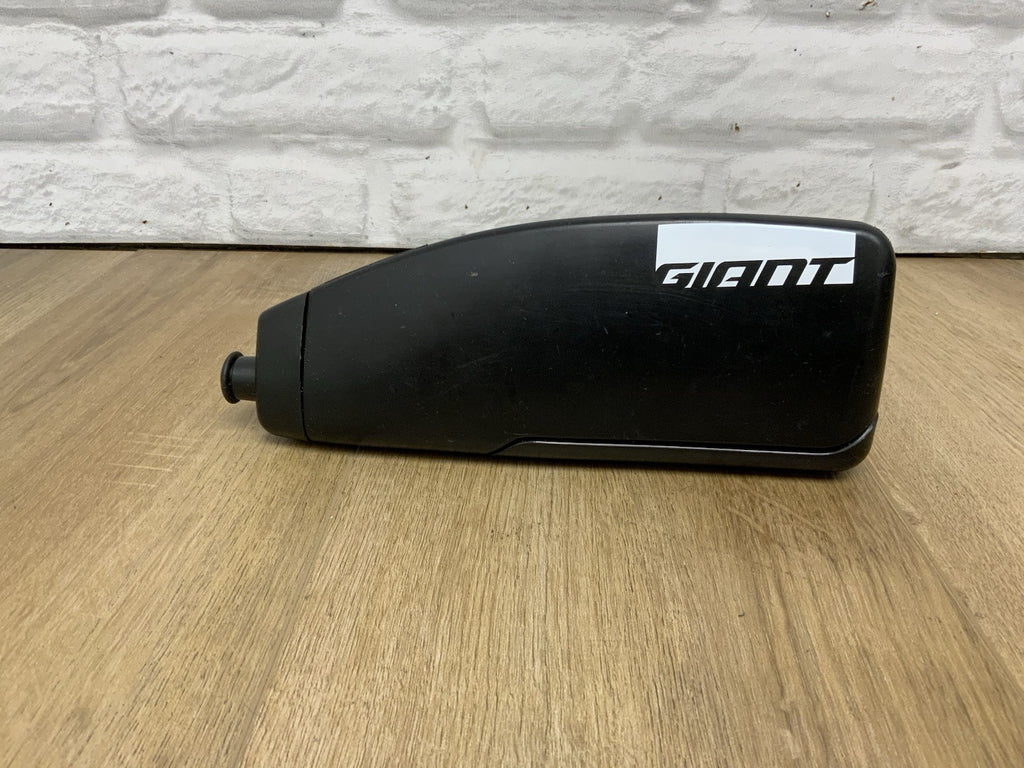 Giant Trinity aero water bottle