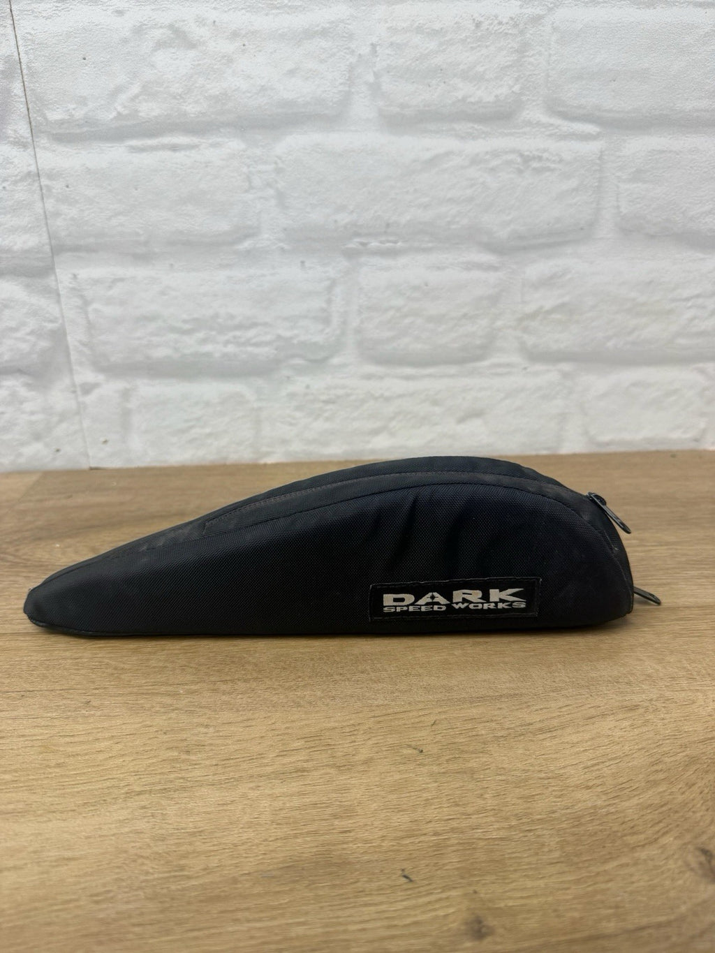 Dark Speed Works aerodynamic top tube bento bag