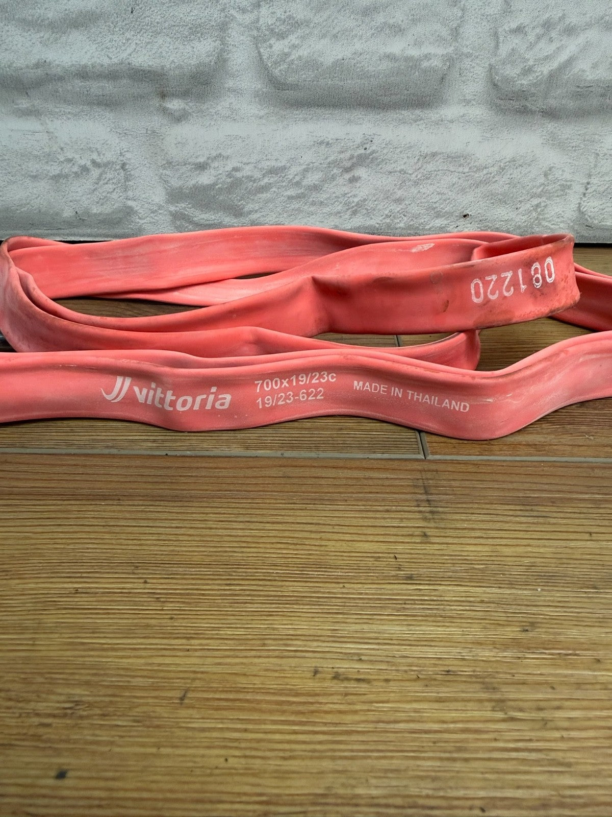 Vittoria Latex Bicycle Tube 700x19/23 Presta Valve Road