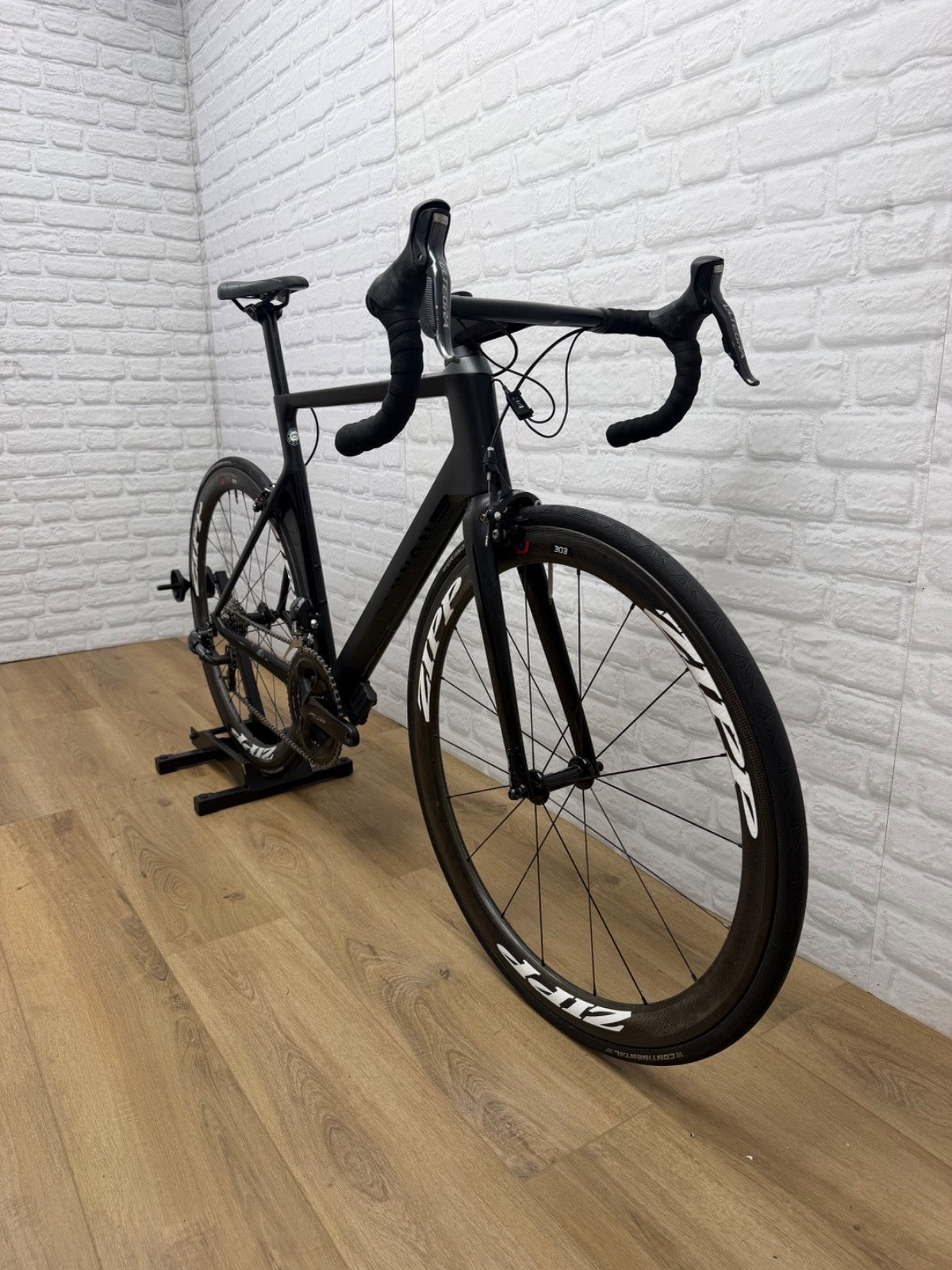 Canyon Aeroad CF SLX Large Road Bike