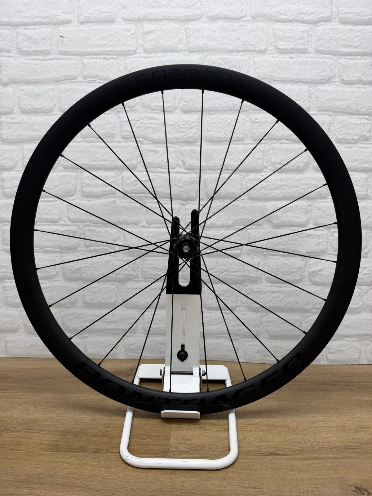 Bontrager Aeolus Pro 37 Carbon Rear Wheel