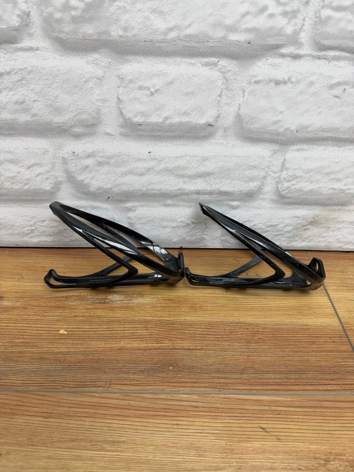 Specialized Rib Cage II Bottle Cages (Pair) - Glossy Black 