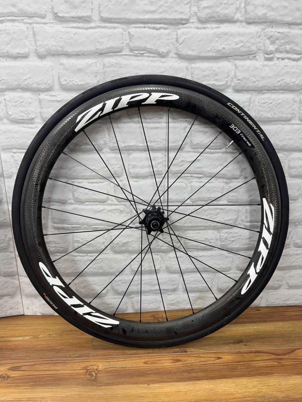Zipp 303 Showstopper Clincher Carbon Rim Brake Wheelset