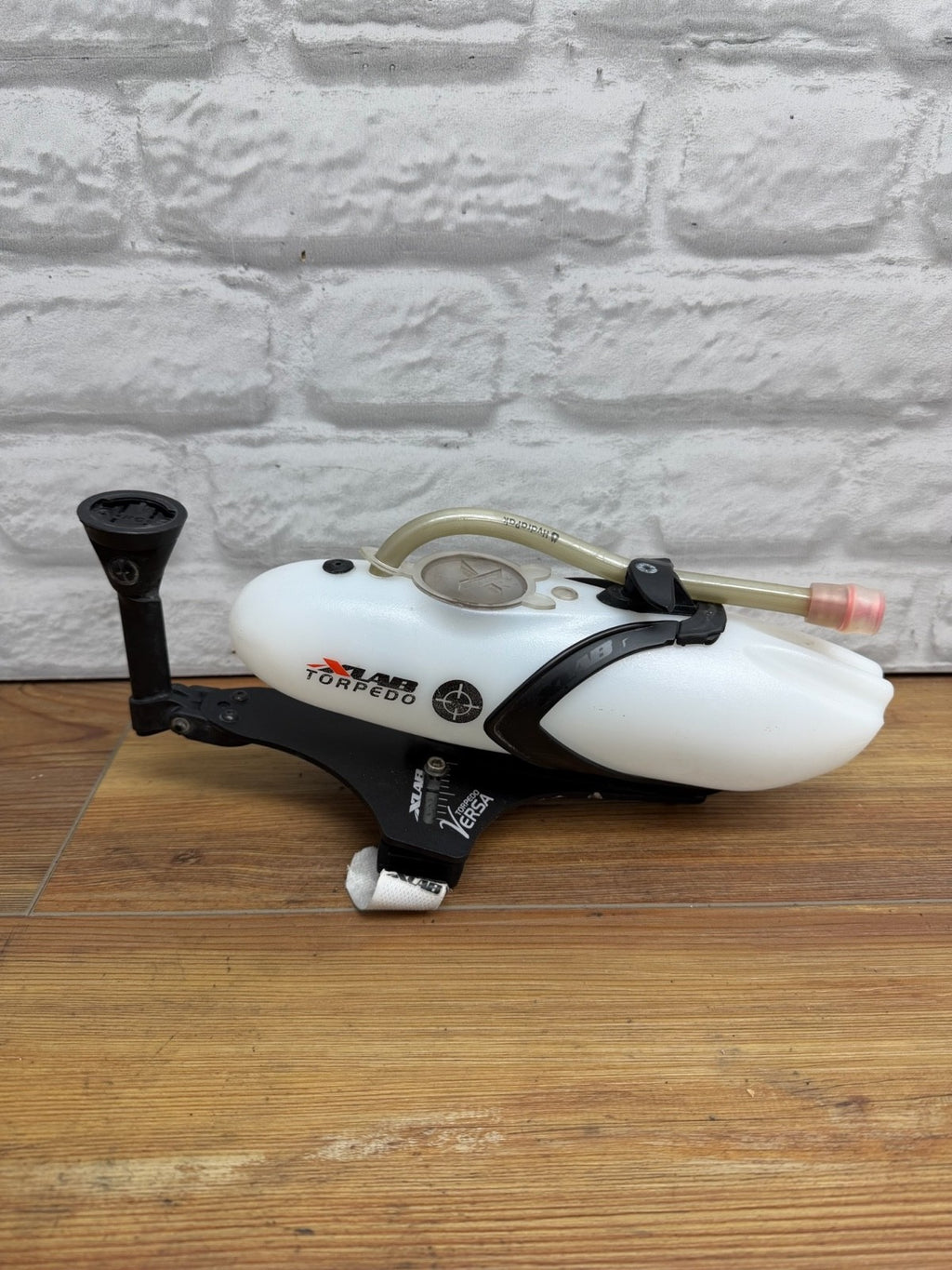 Xlab Torpedo Versa Hydration System